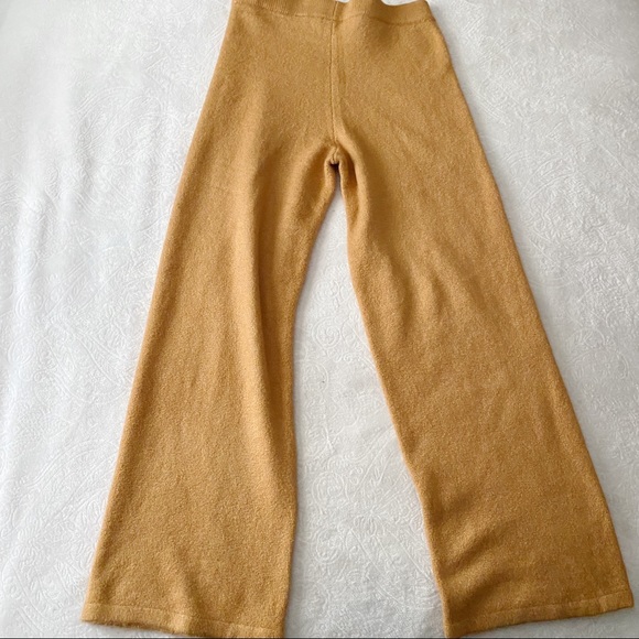 NWT Camel Colored Knit Wide Leg Pants - Picture 4 of 14